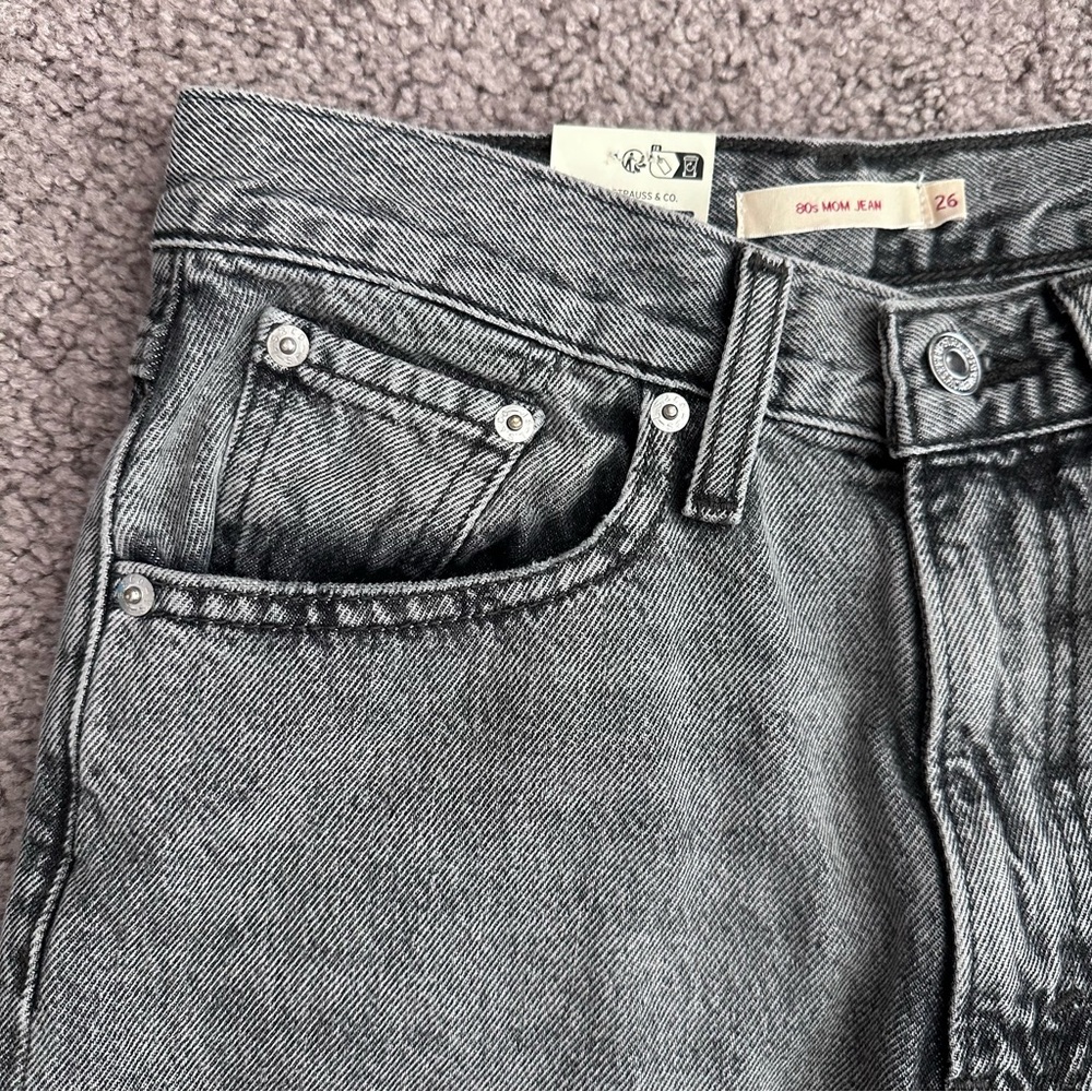 Levi’s 80s Mom Jean Charcoal Grey W26 - Picture 8 of 14